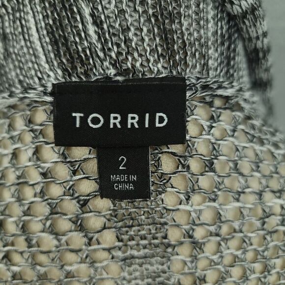 Torrid 2X Black White Sleeveless Knit Cardigan - Picture 4 of 10